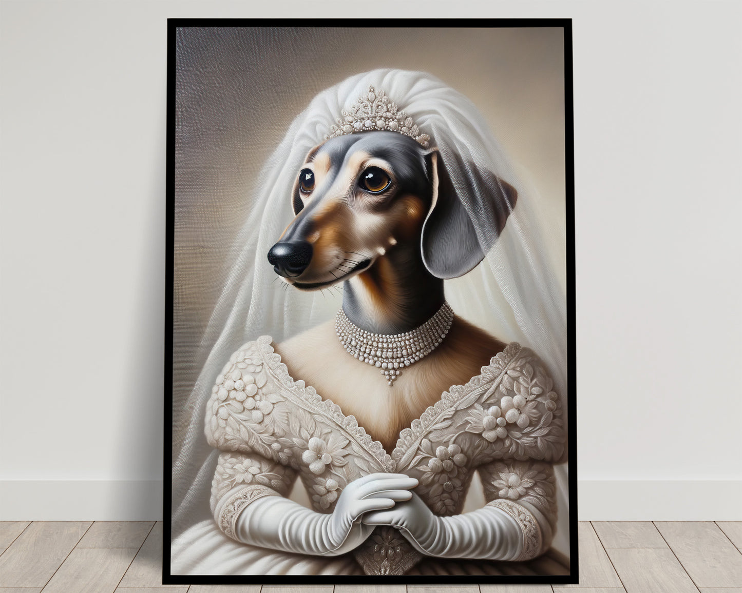 Portrait d'un teckel en robe de mariée en dentelle ivoire, gants blancs, colliers de perles, diadème et voile, cadre noir