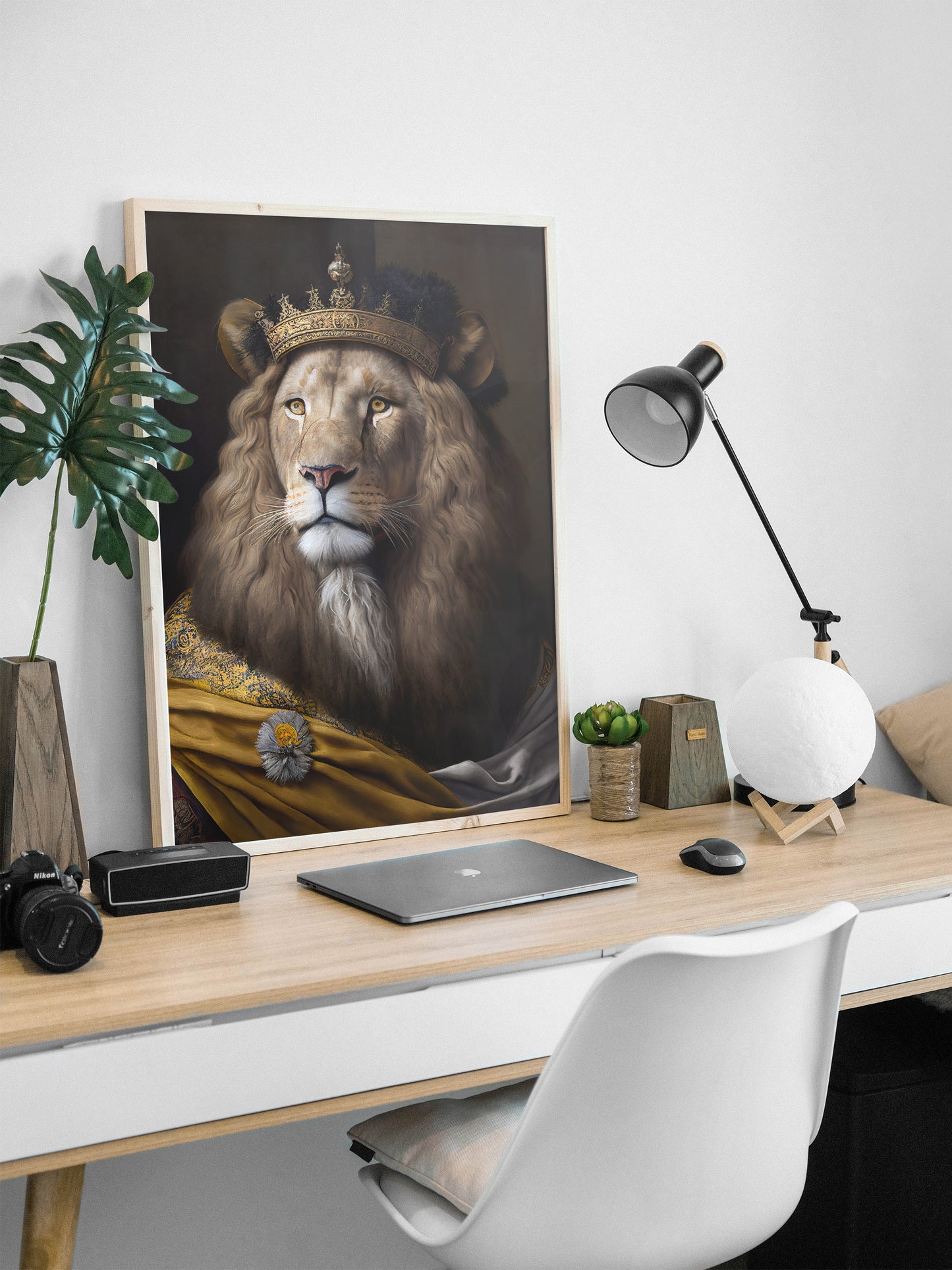 Poster Lion Noble Style Baroque - Décoration Murale Animaux, Affiche Féline Artwork, Design Élégant