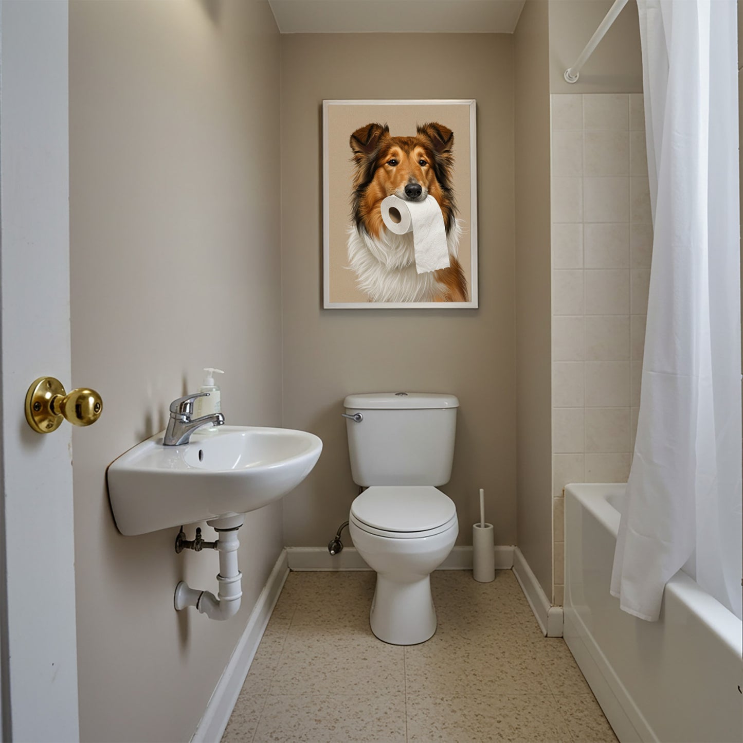 Poster humour WC Colley encadré au-dessus des toilettes, salle de bain beige et rideau de douche