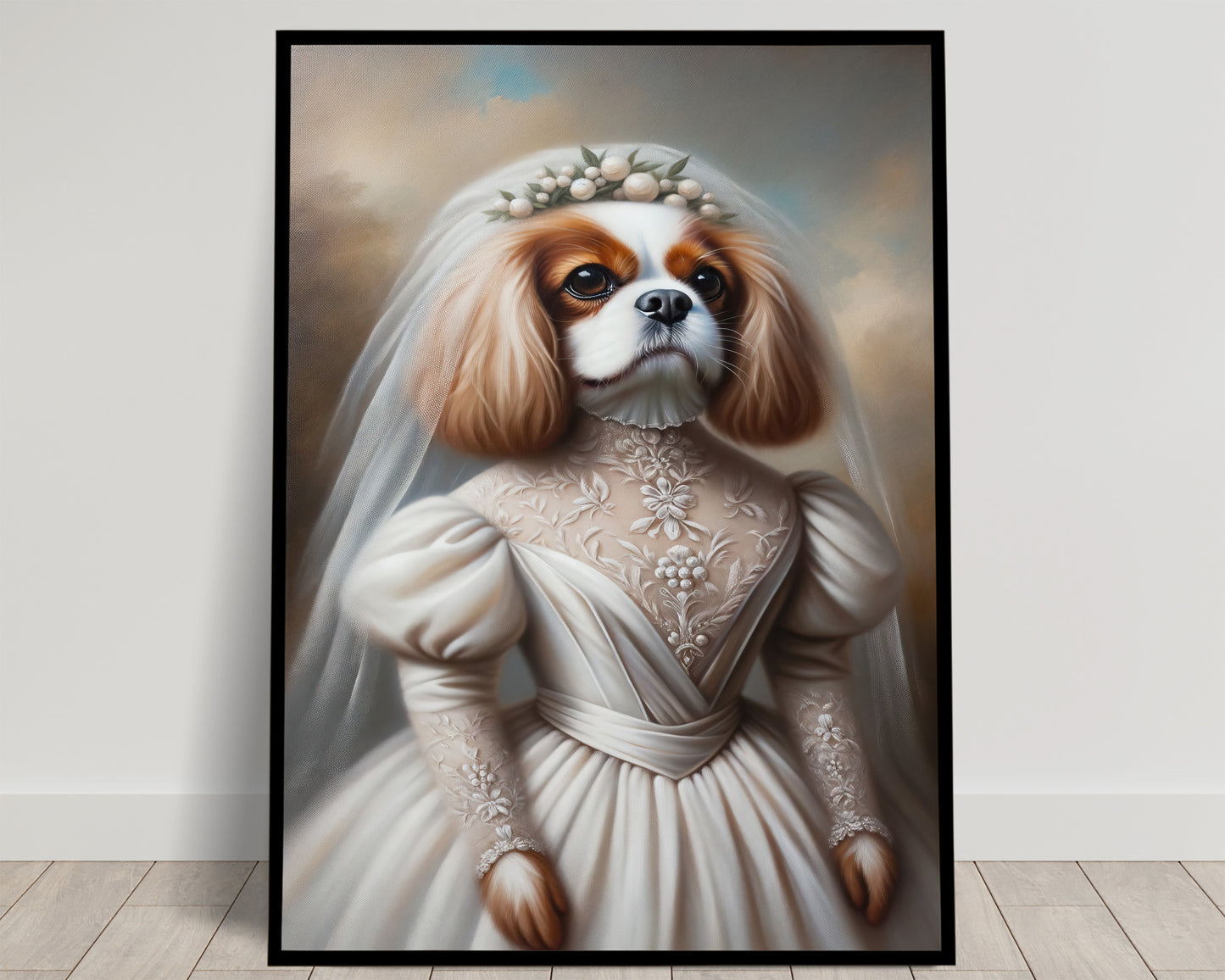 Portrait d'un Cavalier King Charles en robe de mariée blanche brodée, couronne de perles et voile, ciel nuageux, cadre noir