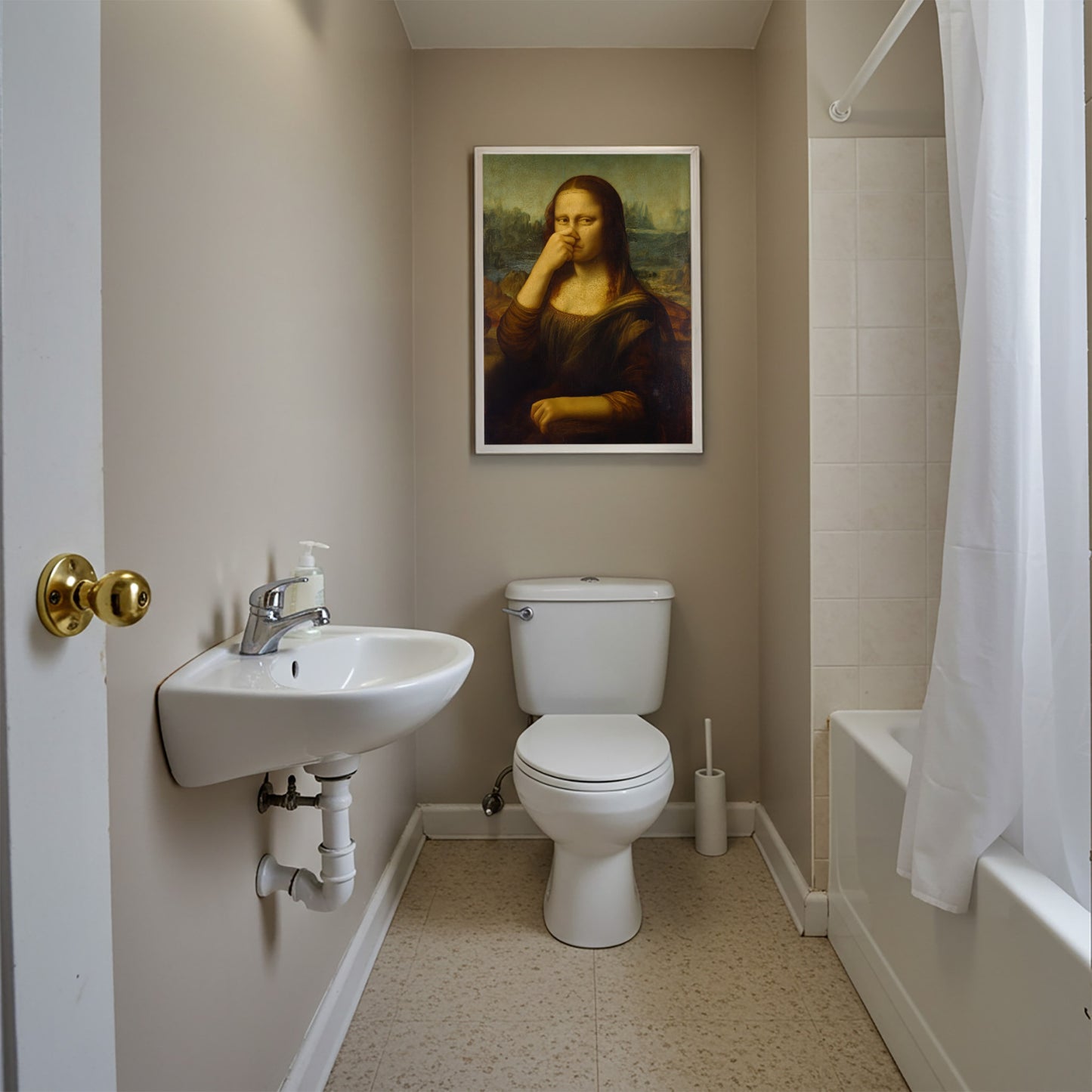 Funny Mona Lisa Bathroom Poster – Quirky Da Vinci Parody Wall Art for Restroom Decor, Toilet Humor, Framed Artwork, Unique Gift